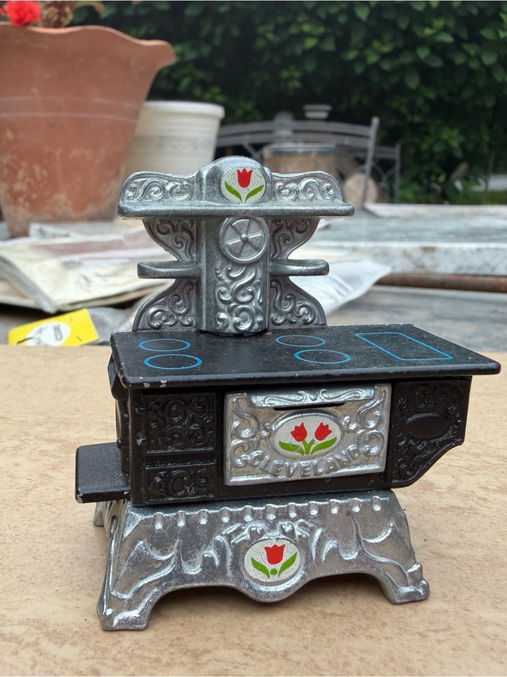 Vintage dollhouse furniture